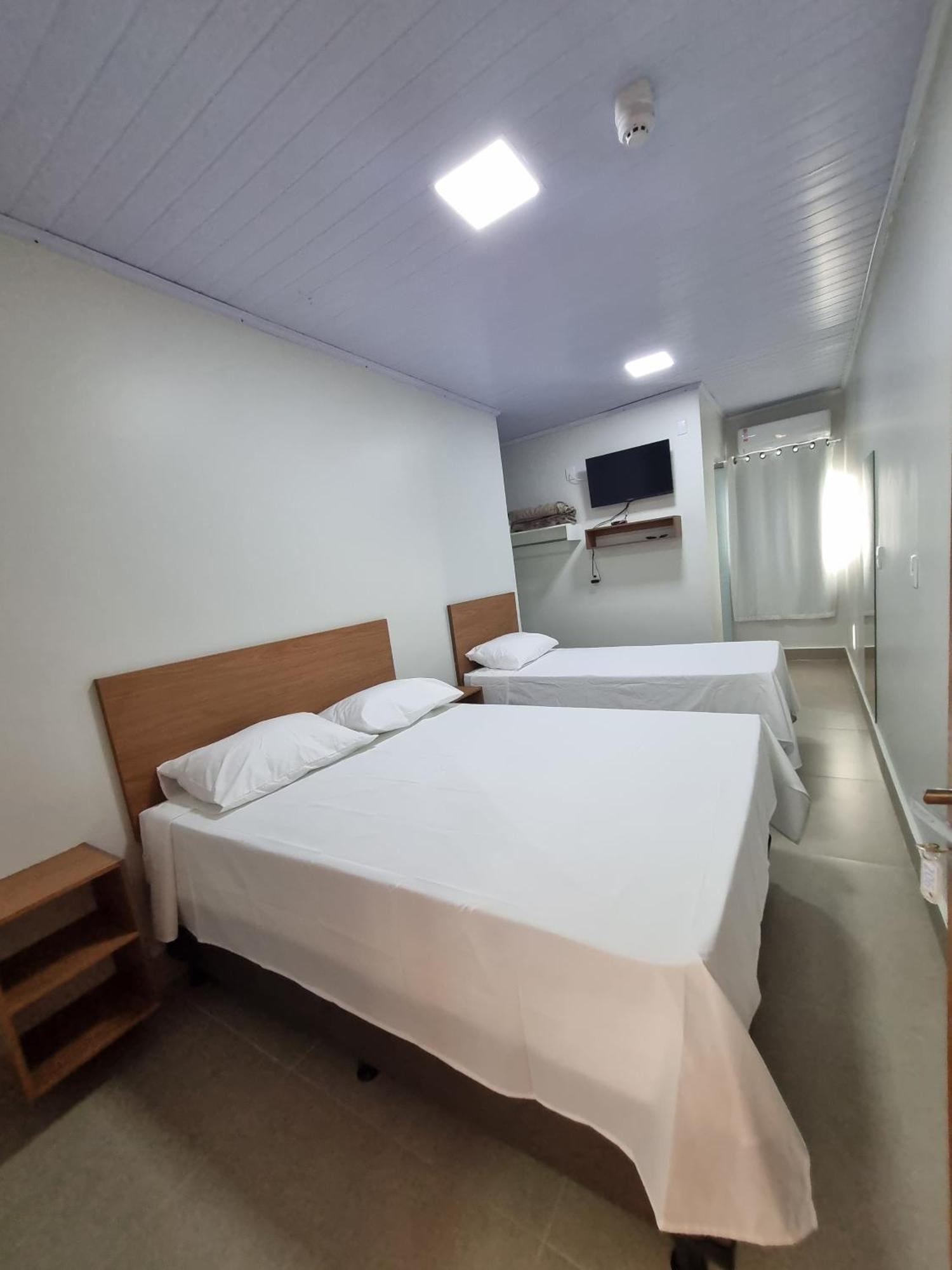 Executive Hotel Aguas Lindas Go Aguas Lindas de Goias Exterior photo