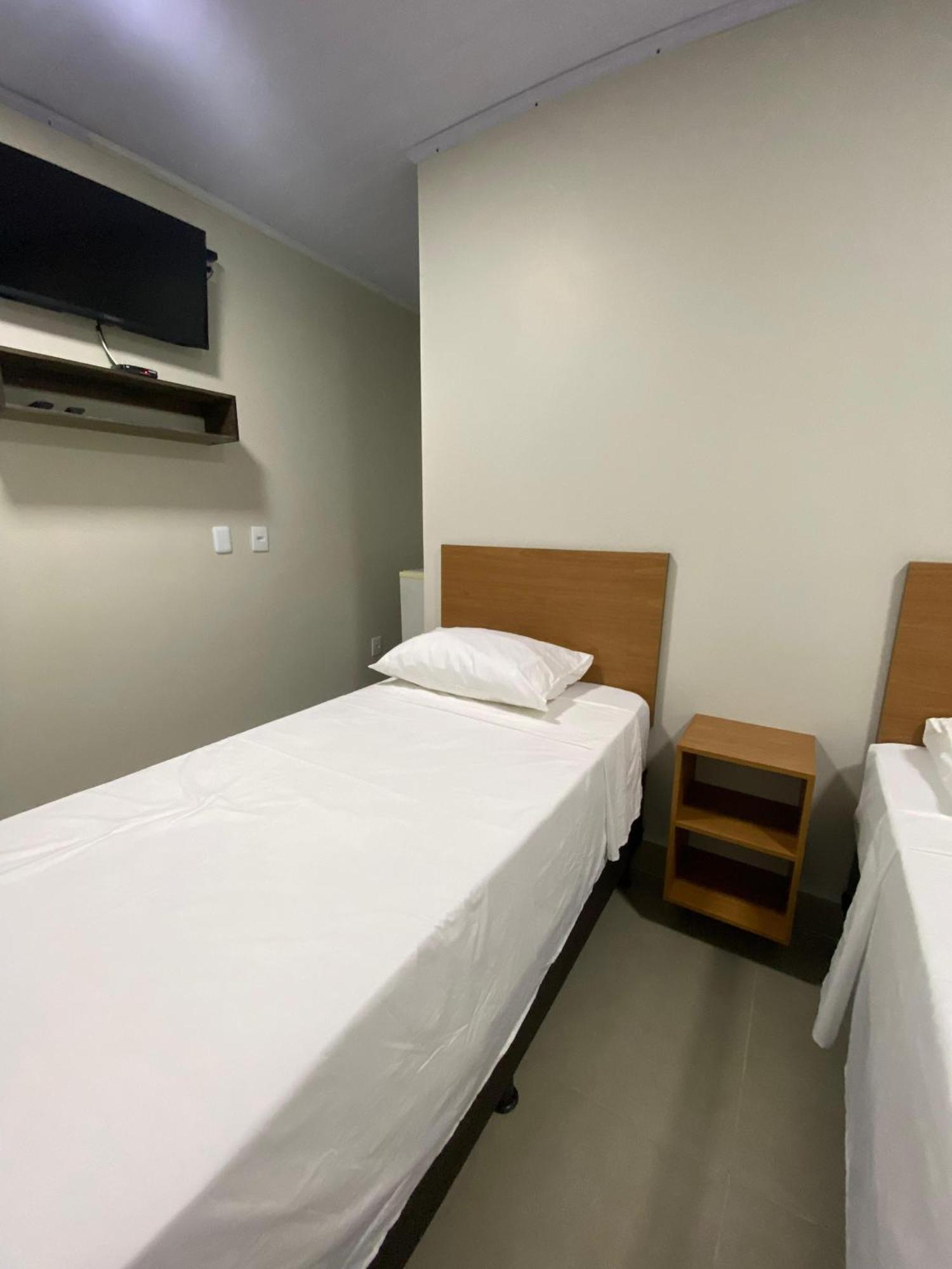 Executive Hotel Aguas Lindas Go Aguas Lindas de Goias Exterior photo